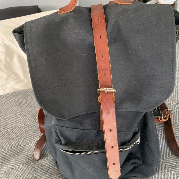 Peg and Awl Handbags - Peg and Awl waxed canvas Roque Backpack